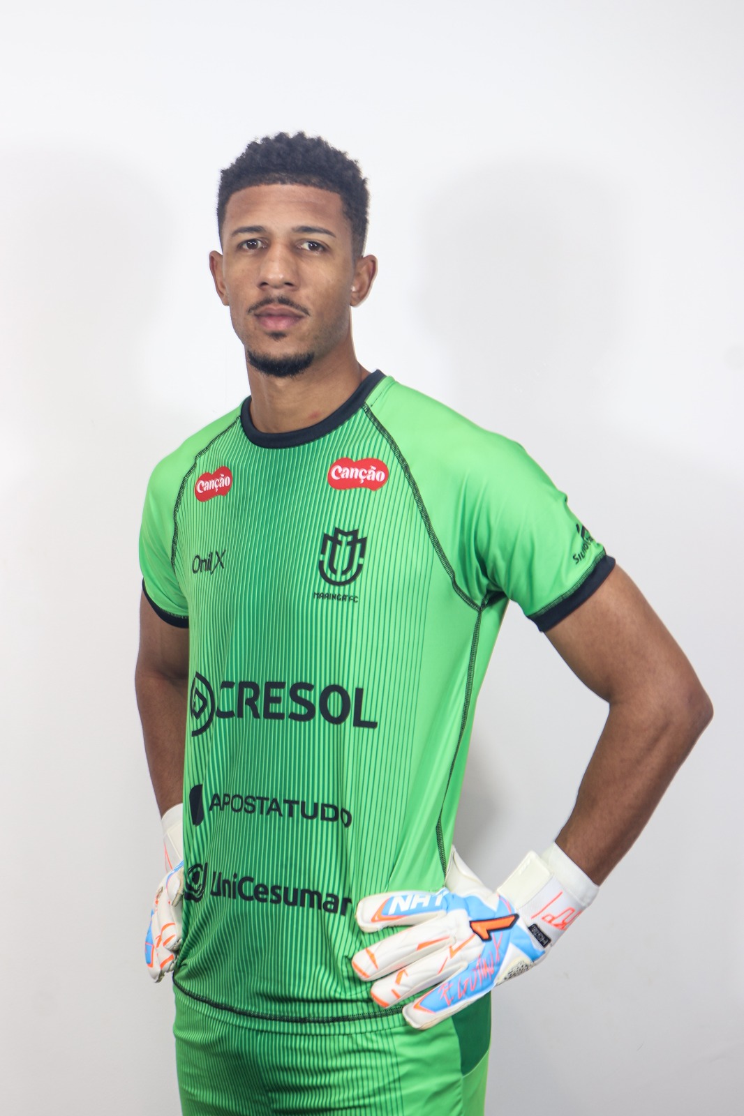 Goleiro novo do Maringá